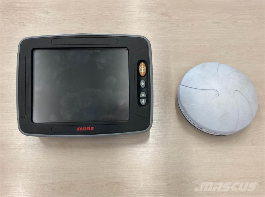 CLAAS Axion 950 Tractors