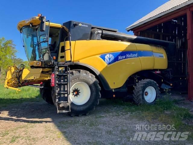 New Holland CX 8060 Combine harvesters