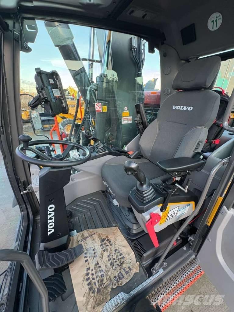 Volvo EWR 150 E Wheeled excavators