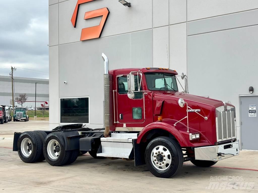 Kenworth T 800 Prime Movers