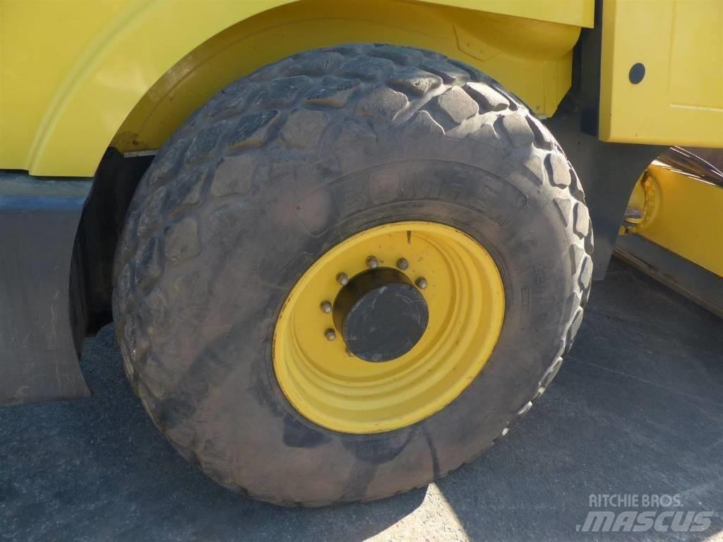 bmw 213d Single drum rollers