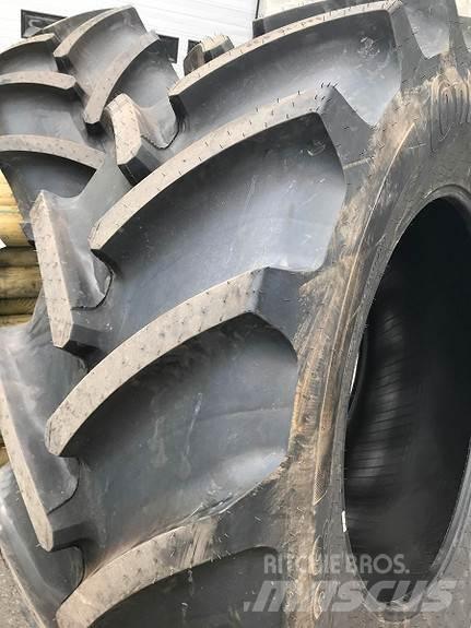  580/70 38 Tractors