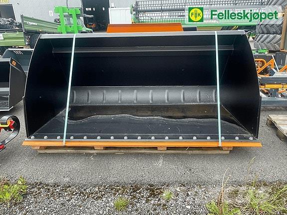  ÅLØ 260 VL + Farm machinery