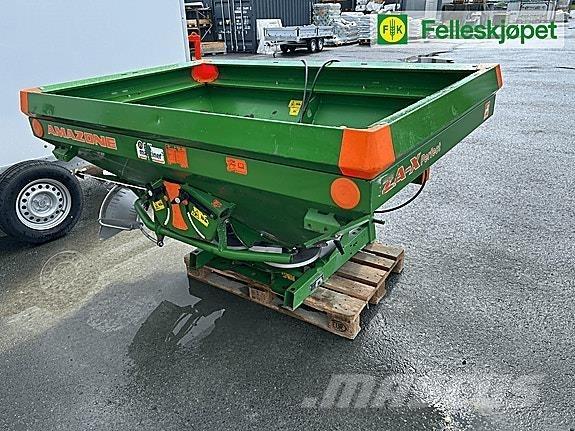 Amazone ZA-X Mineral spreaders