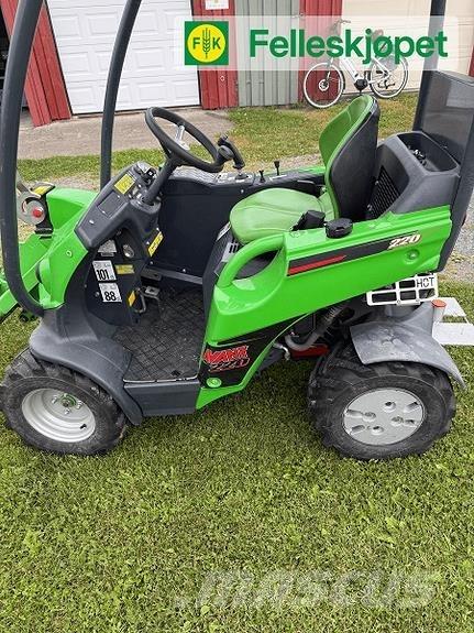 Avant 220 Other groundscare machines