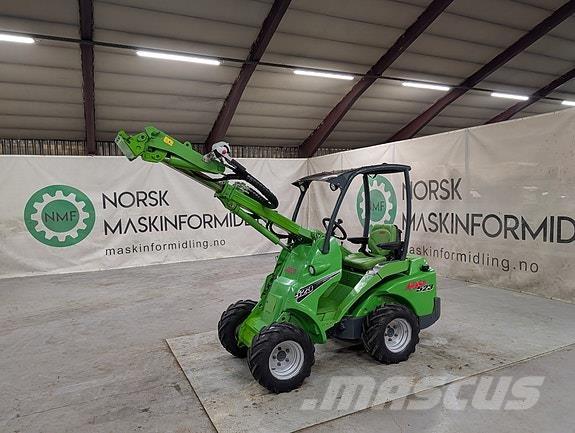 Avant 523 Tool carriers