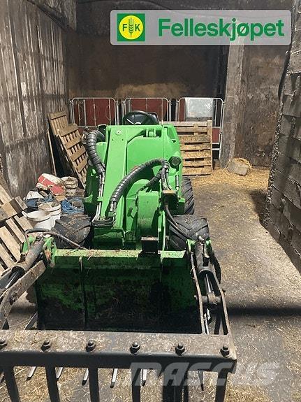 Avant 630 Other groundscare machines