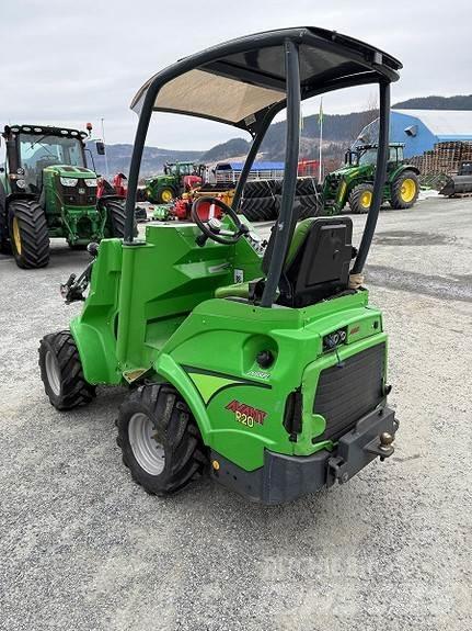 Avant R20 Skid steer loaders