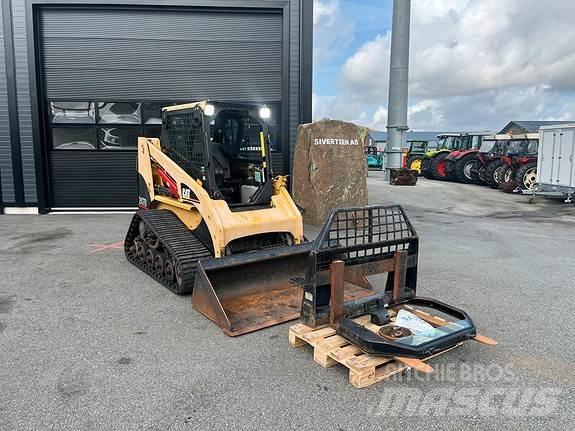 CAT 247B Skid steer loaders