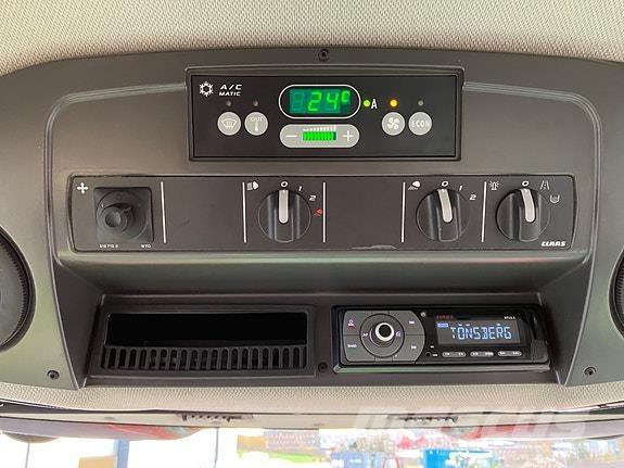 CLAAS Tucano 430 Combine harvesters