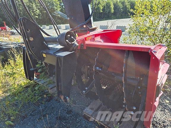  DLEN 2011 Snow throwers