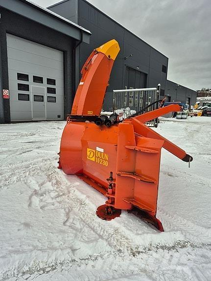 Duun 230 Snow throwers