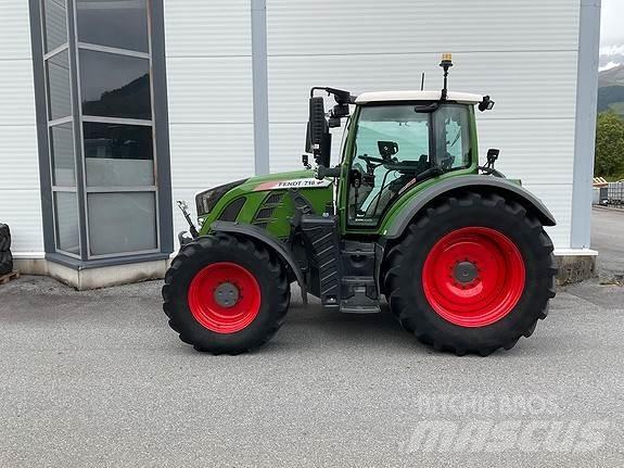 Fendt 718 Tractors