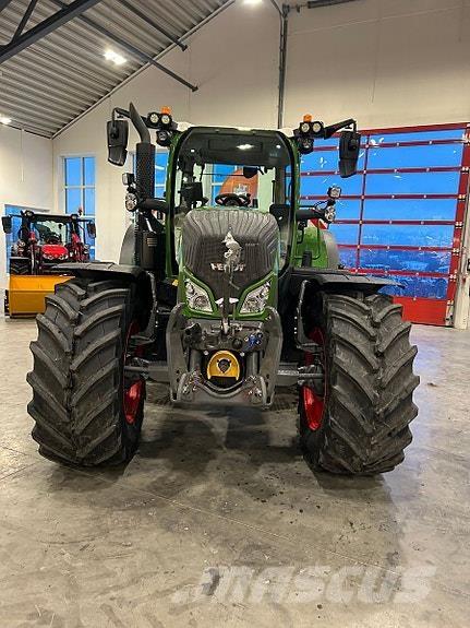 Fendt 722 VARIO Tractors