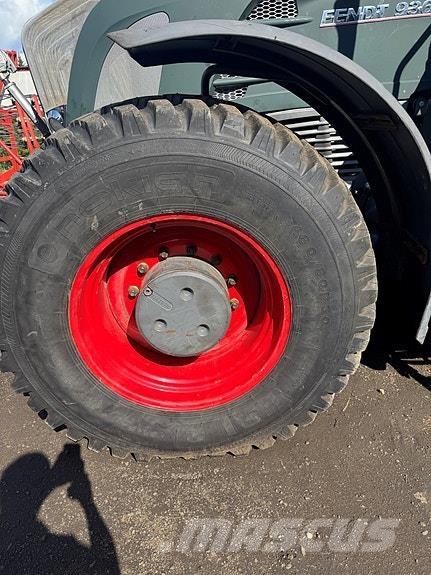 Fendt 936 Tractors