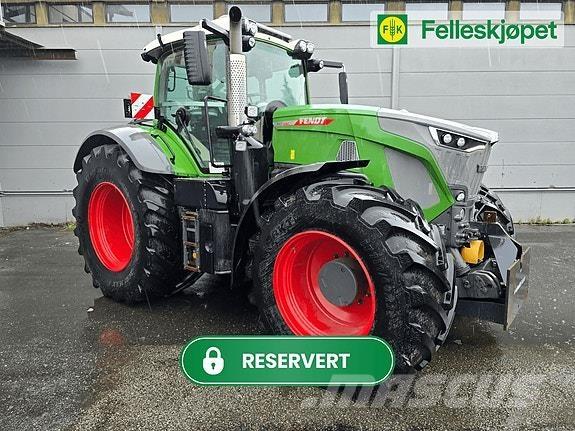 Fendt 942 VARIO Tractors