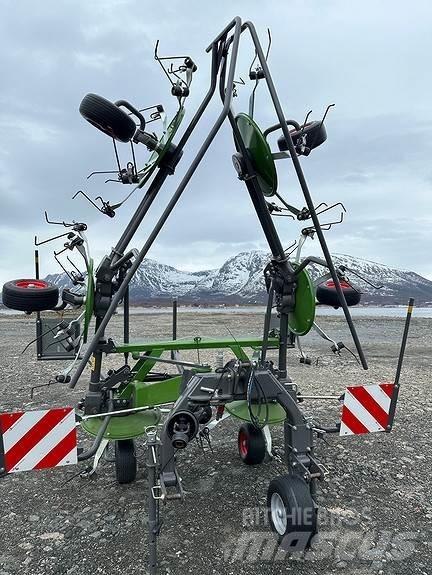 Fendt Lotus 770 Windrowers
