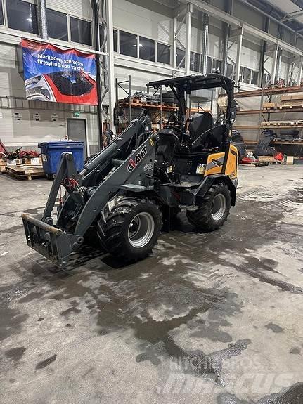 GiANT G2500HD+ Skid steer loaders
