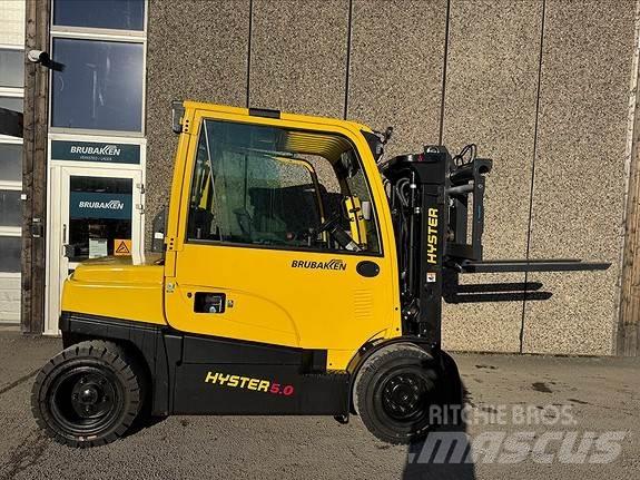 Hyster J5.0XN6 Diesel trucks