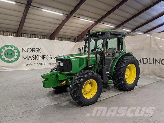 John Deere 5090G Tractors