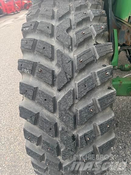 John Deere 6150R Tractors