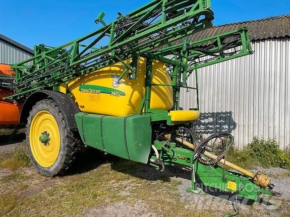 John Deere 740i Self-propelled sprayers