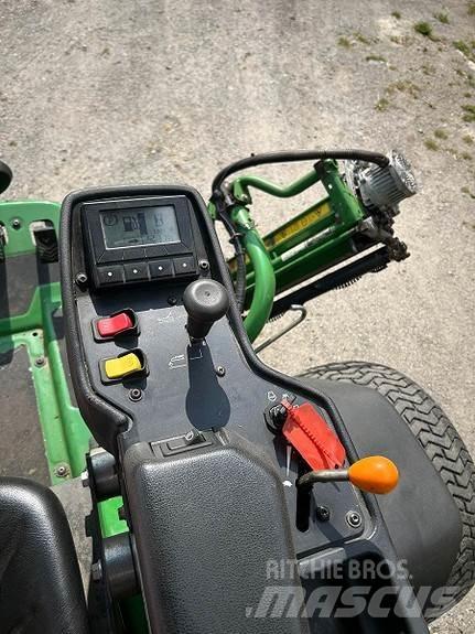 John Deere 7500A Other groundscare machines