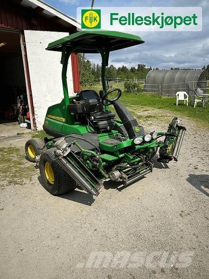 John Deere 7500A Other groundscare machines
