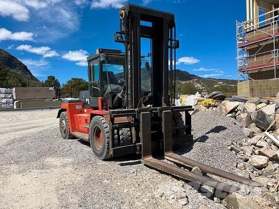 Kalmar DCD 150-12 Diesel trucks