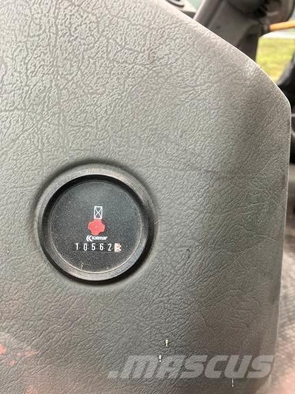 Kalmar DCD 150-12 Diesel trucks
