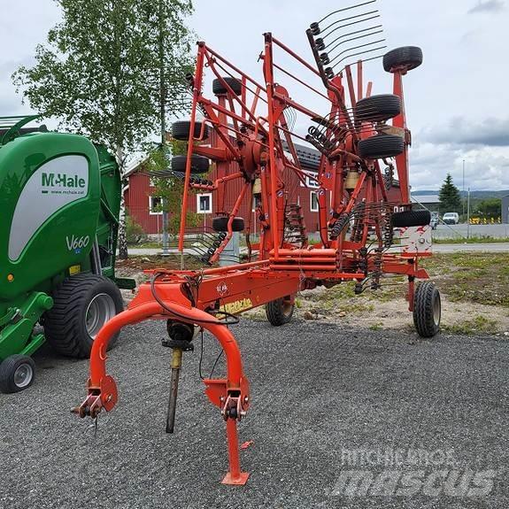 Kuhn GA7501 Windrowers