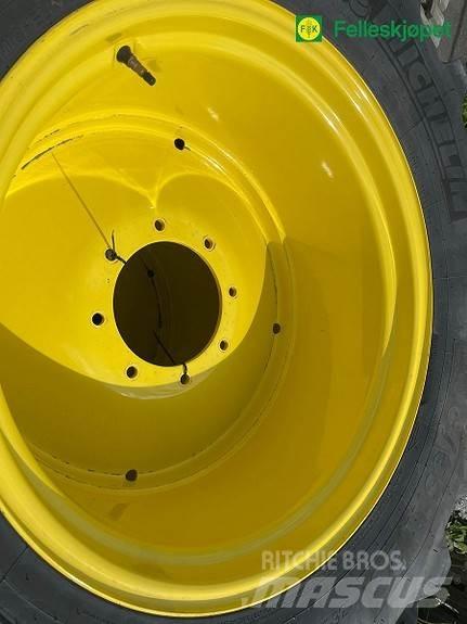 Michelin 480/65R28 Tyres, wheels and rims