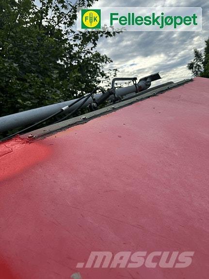 Moi GB 6 Mineral spreaders