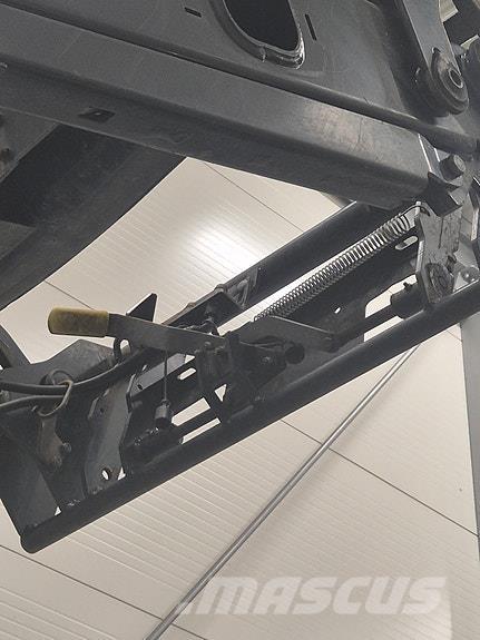 New Holland T5050 Tractors