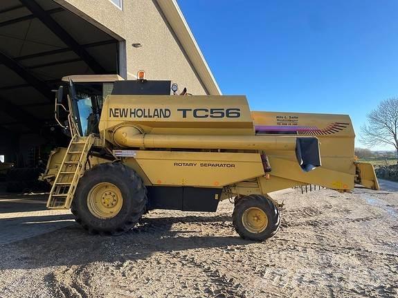 New Holland TC 56 Combine harvesters
