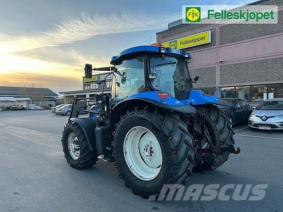 New Holland TS135A Tractors