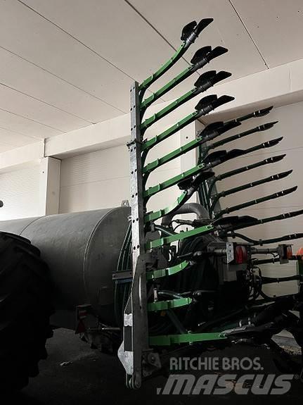 Rekord 8500 Mineral spreaders