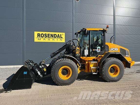  SE Universal Farm machinery