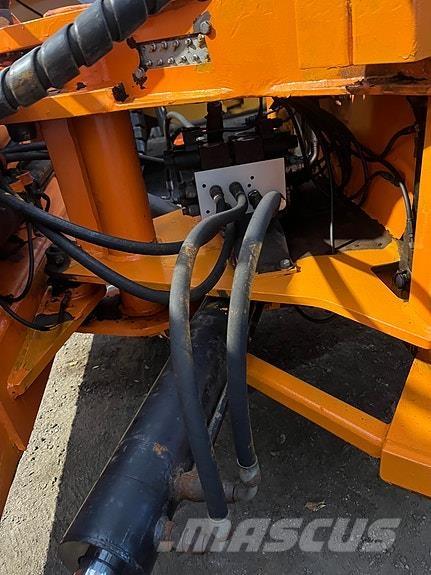 Tellefsdal H2 5200 Snow blades and plows