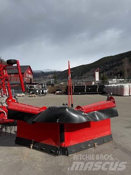 Tokvam VT 320 Snow blades and plows