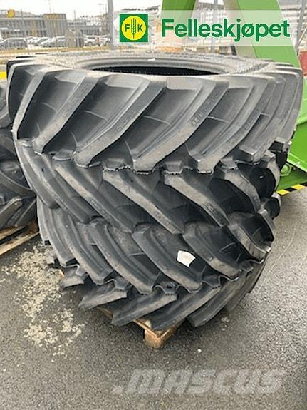 Trelleborg TM1060 Tractors
