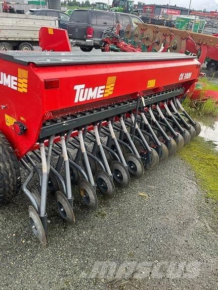 Tume CK3000 Mineral spreaders