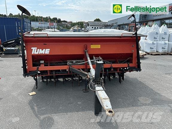 Tume HKL 3000 JC Mineral spreaders