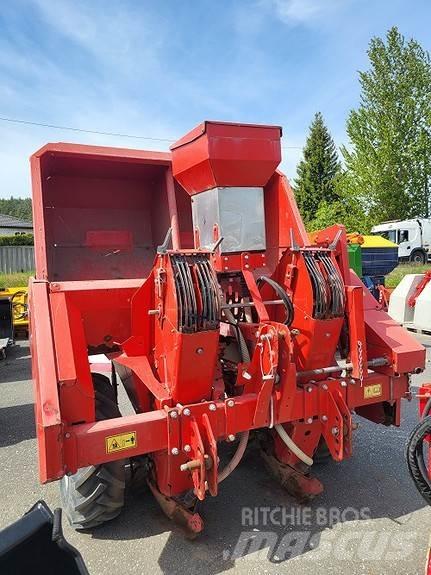 Underhaug UP 3720 Potato harvesters