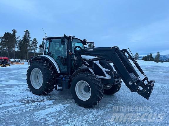 Valtra A105H Tractors