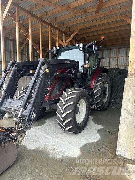 Valtra A105H4 Tractors