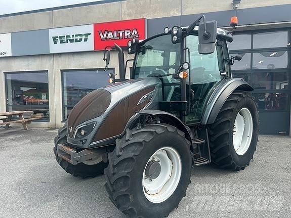 Valtra A94 Tractors