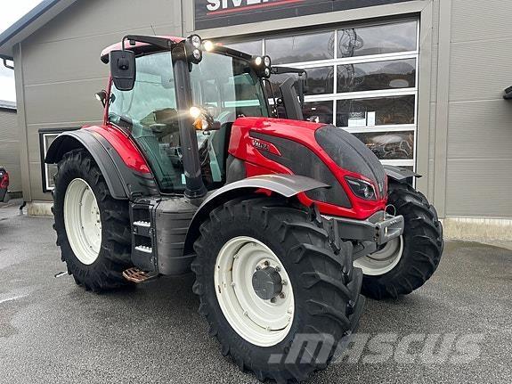 Valtra N 174 VERSU Tractors