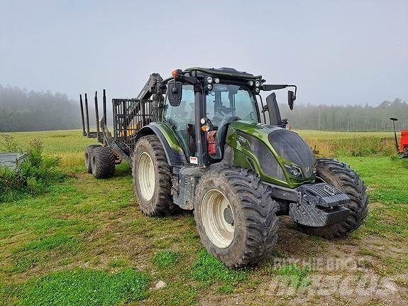 Valtra N154eA Tractors