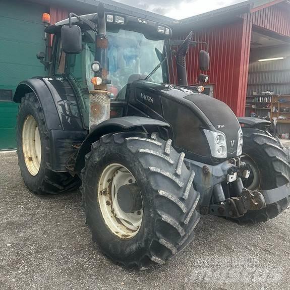 Valtra N163 Direct Tractors